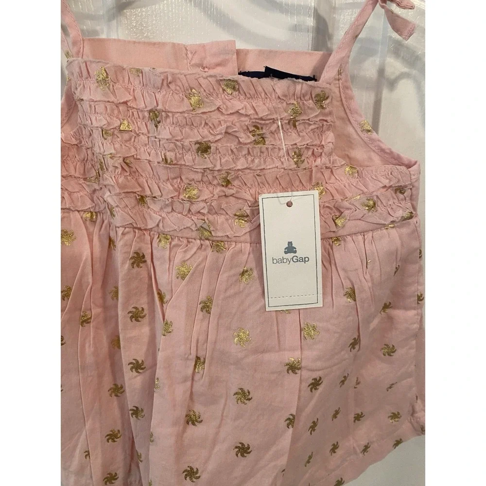 Girl's Baby Gap Size 12-18 Months Pink Gold Sleeveless Smocked Shirt New NWT